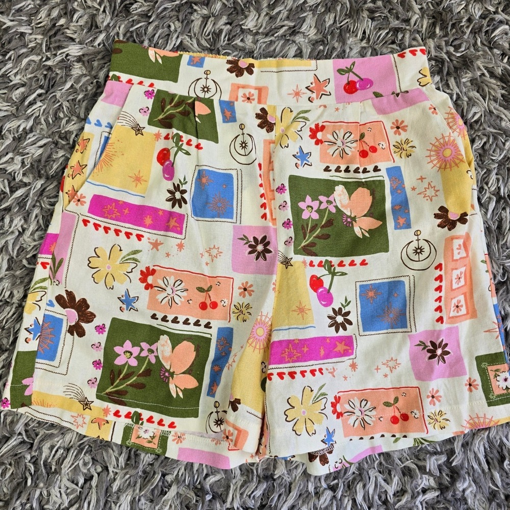 Monteau Los Angeles Women Medium Linen Blend Patchwork Floral High Rise Shorts